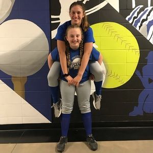 Meet your Posher, Alli